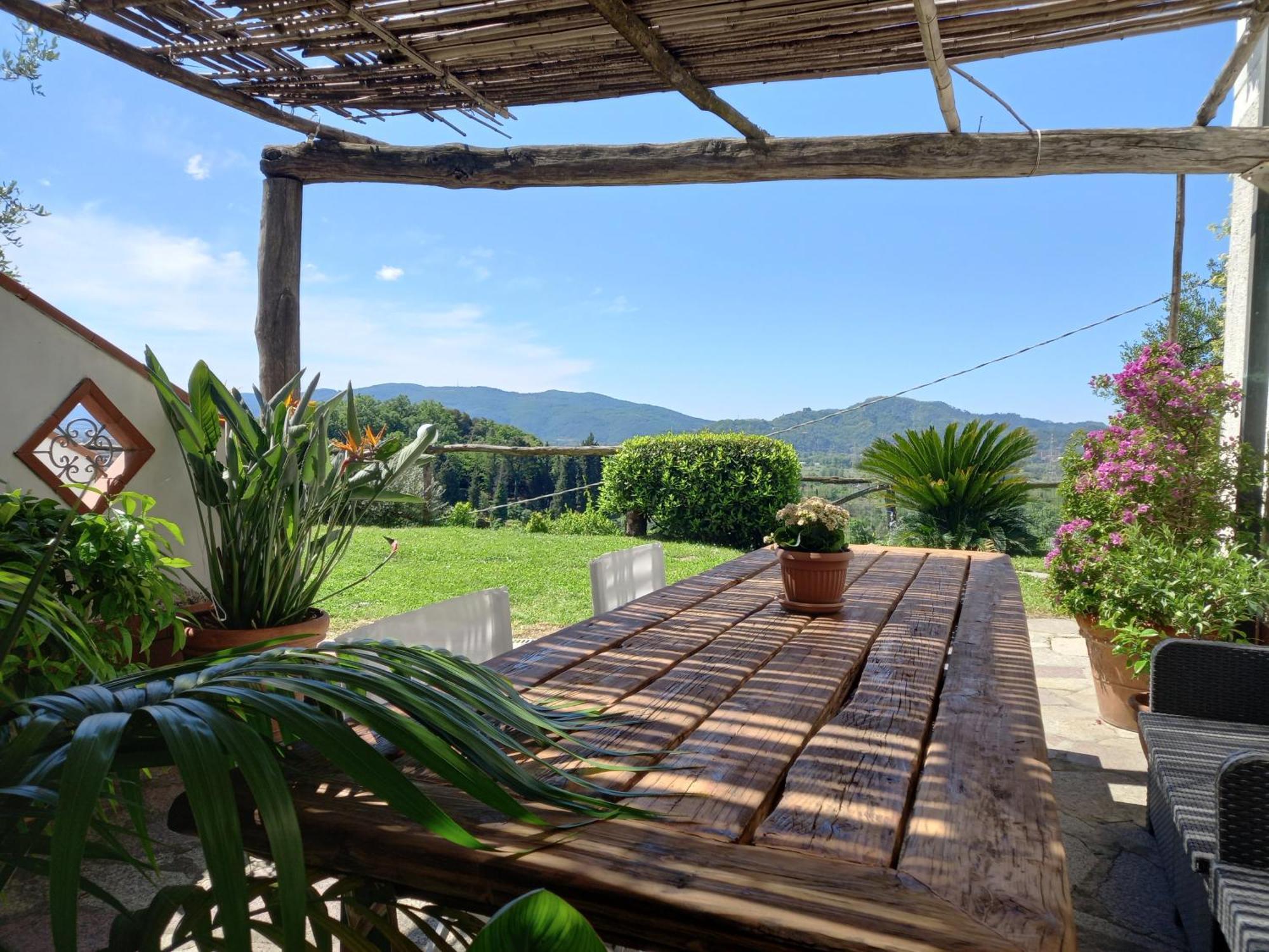 Hotel Il Colle Della Brina Sarzana Esterno foto