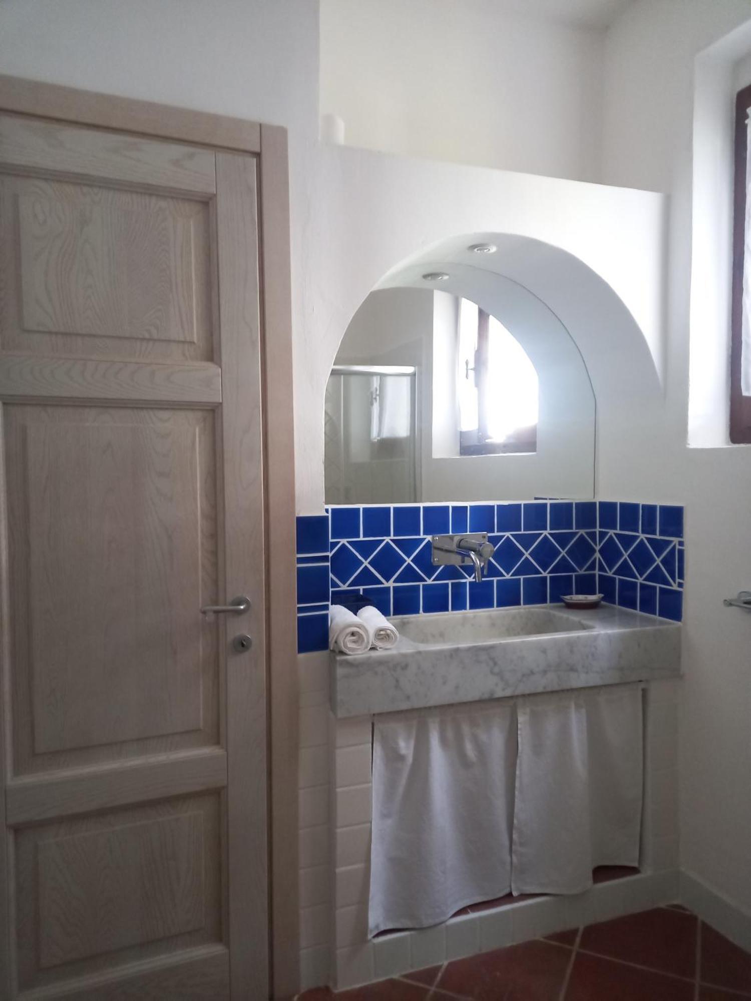 Hotel Il Colle Della Brina Sarzana Camera foto